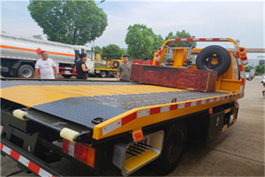 杭锦后旗附近拖车电话号码服务